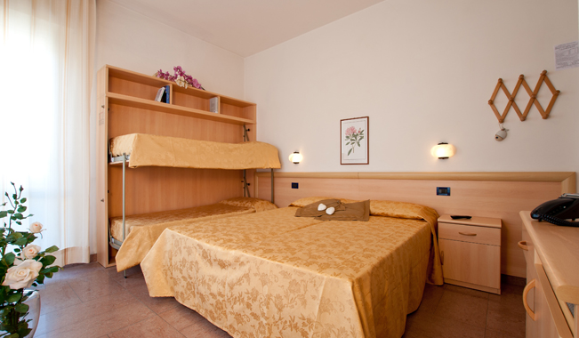 Camera Hotel Jonni